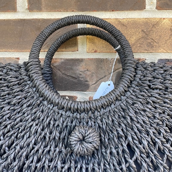 Black Woven Purse. - Picture 2 of 3